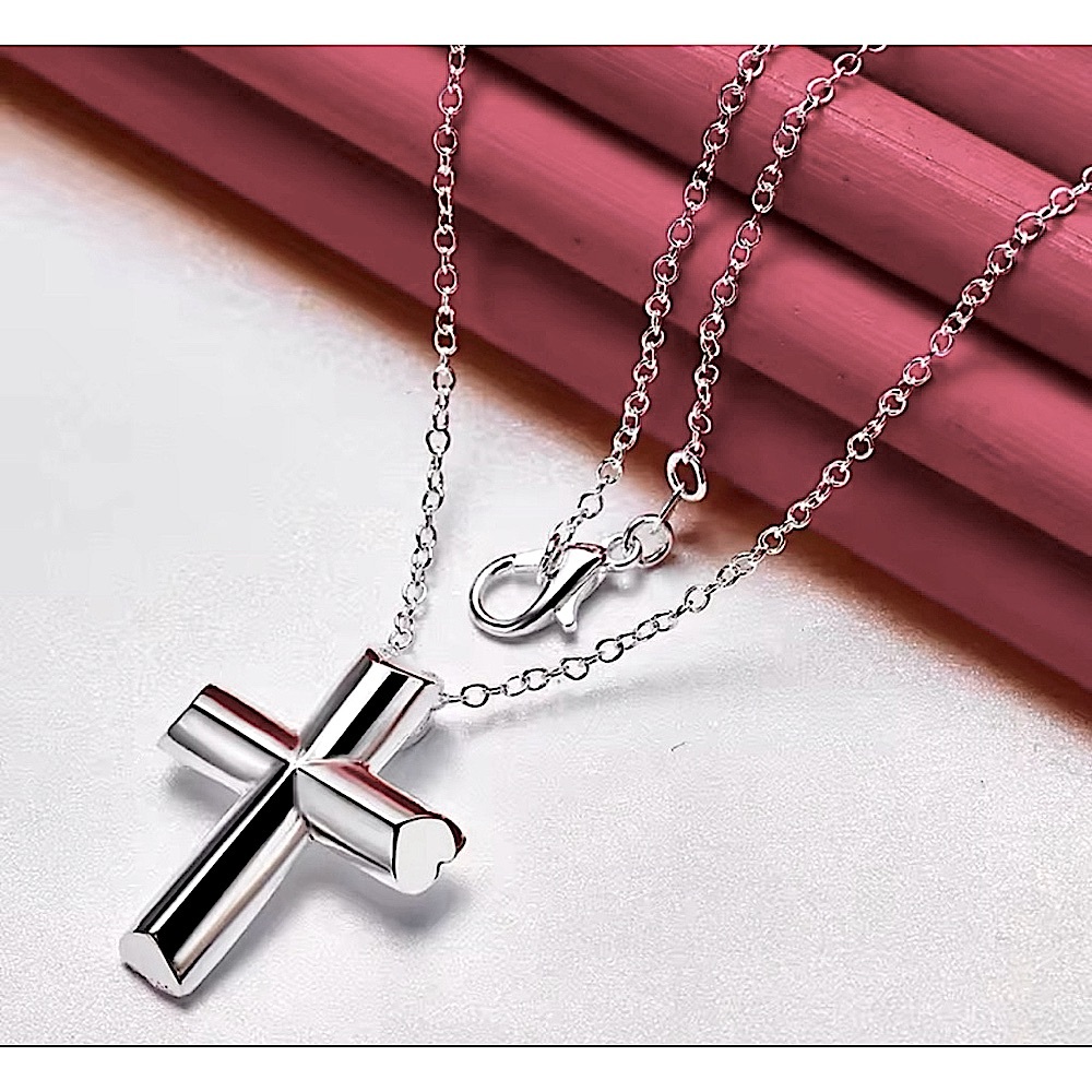 925 Sterling Silver Cross‎ Pendant Necklace, 16-18”